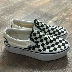 Vans checkered platforms